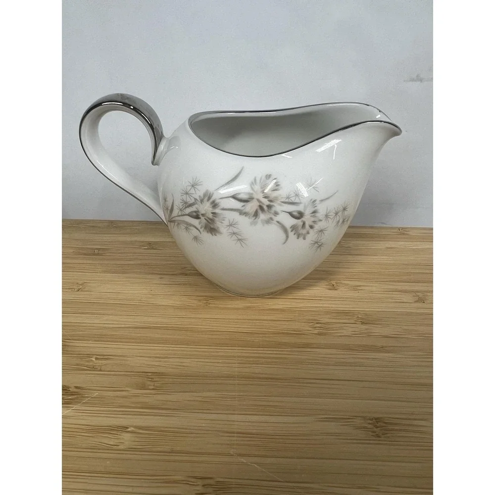 H&C Selb Heinrich Bavaria Creamer Gray Floral Platinum Trim Germany‎